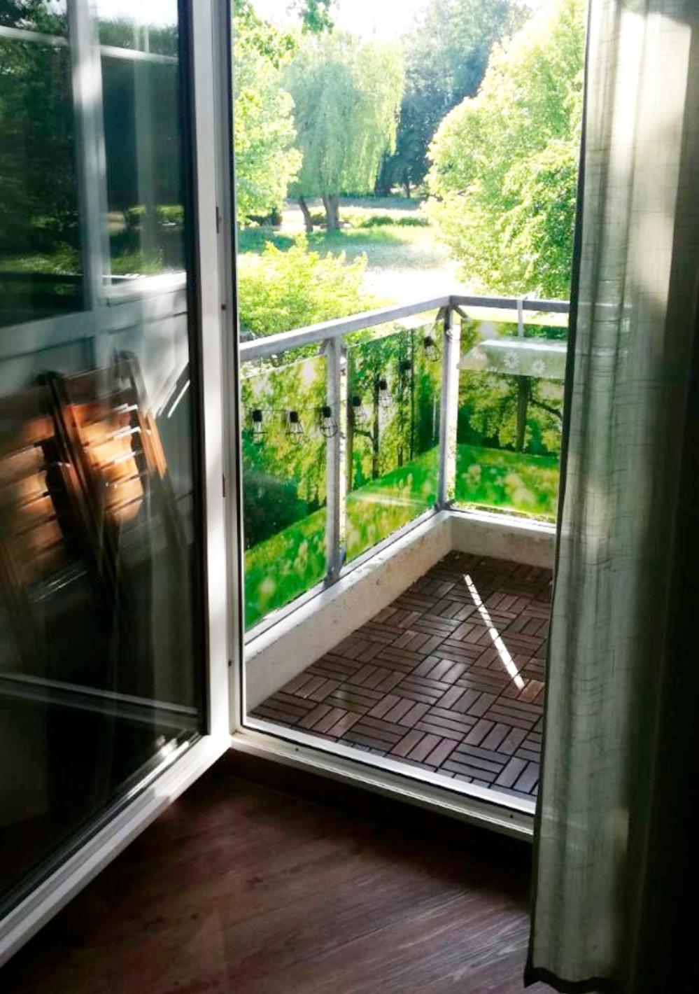 Ferienwohnung Am Kurpark Bad Klosterlausnitz Exterior foto